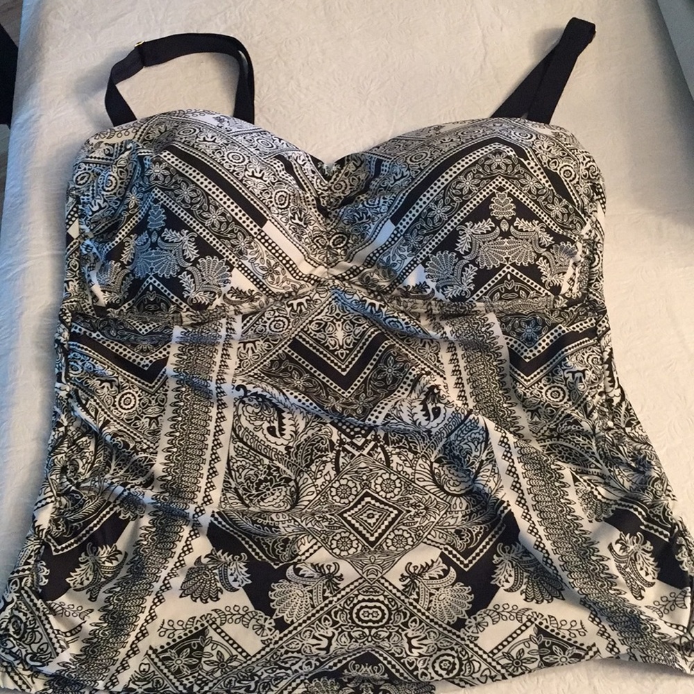 Alex Marie padded tankini top